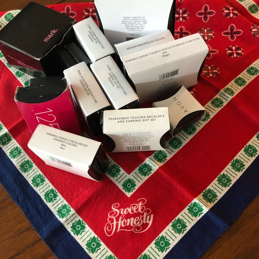 New Avon jewelry